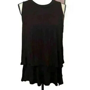 Agnes & Dora Tiered Black Sleeveless Top